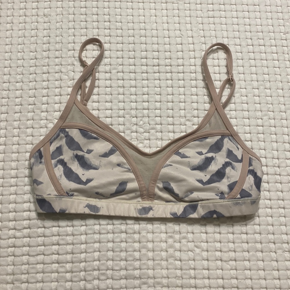 Lululemon Dance To Yoga Bra